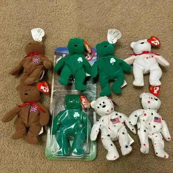 Lot Of 8 Small Beanie Babies Britannia, Erin, Maple, Glory The Bears - Picture 1 of 11